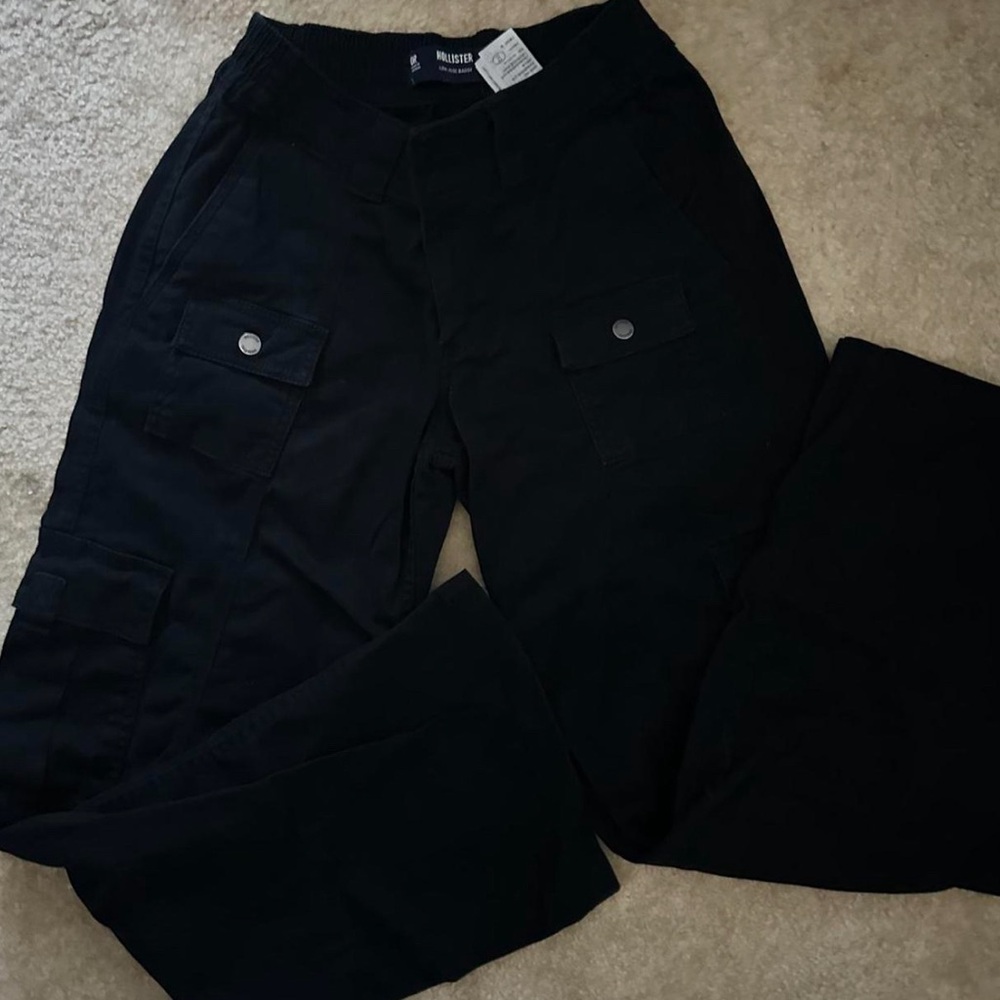 Black Hollister cargos